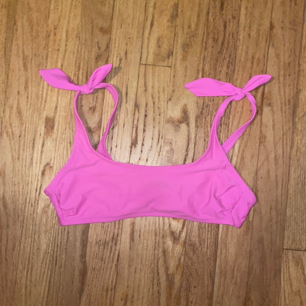 Xhilaration Swim Top